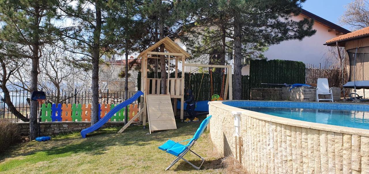 فيلا Sunny House Izgrev بالشيك المظهر الخارجي الصورة