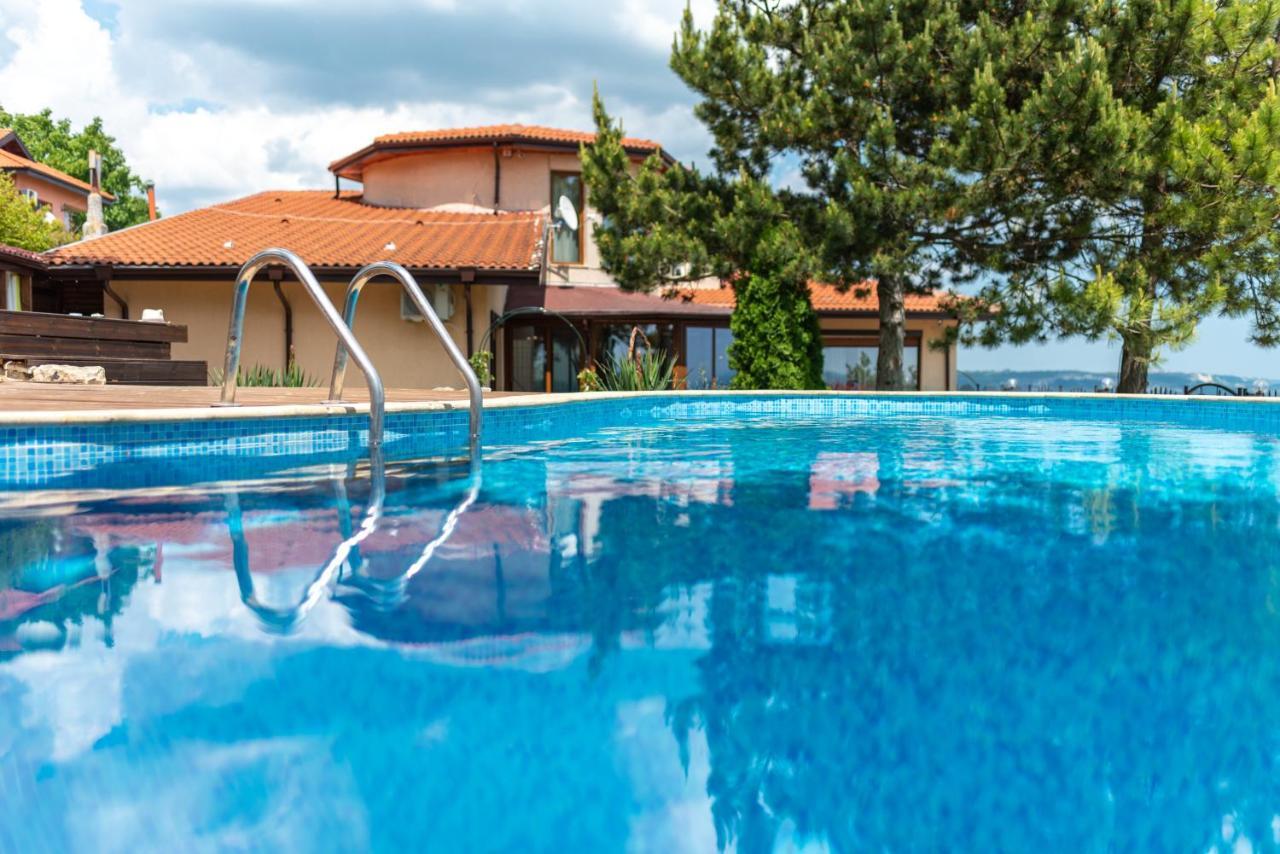 فيلا Sunny House Izgrev بالشيك المظهر الخارجي الصورة