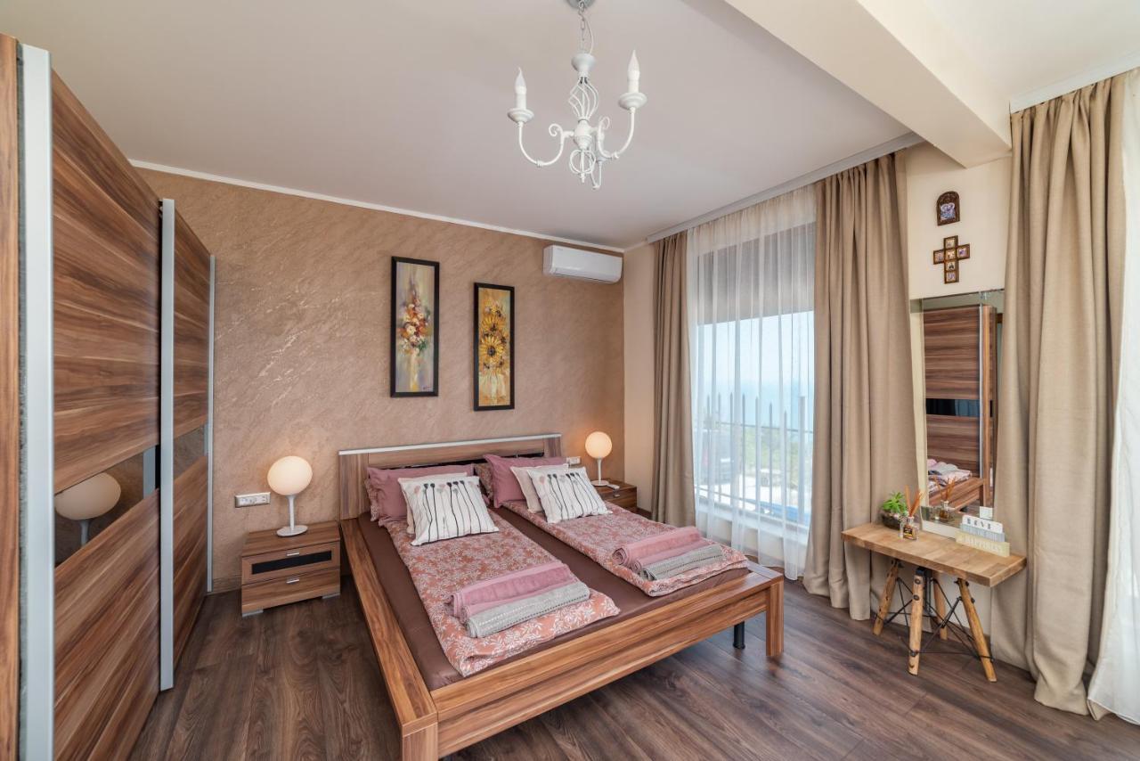 فيلا Sunny House Izgrev بالشيك المظهر الخارجي الصورة