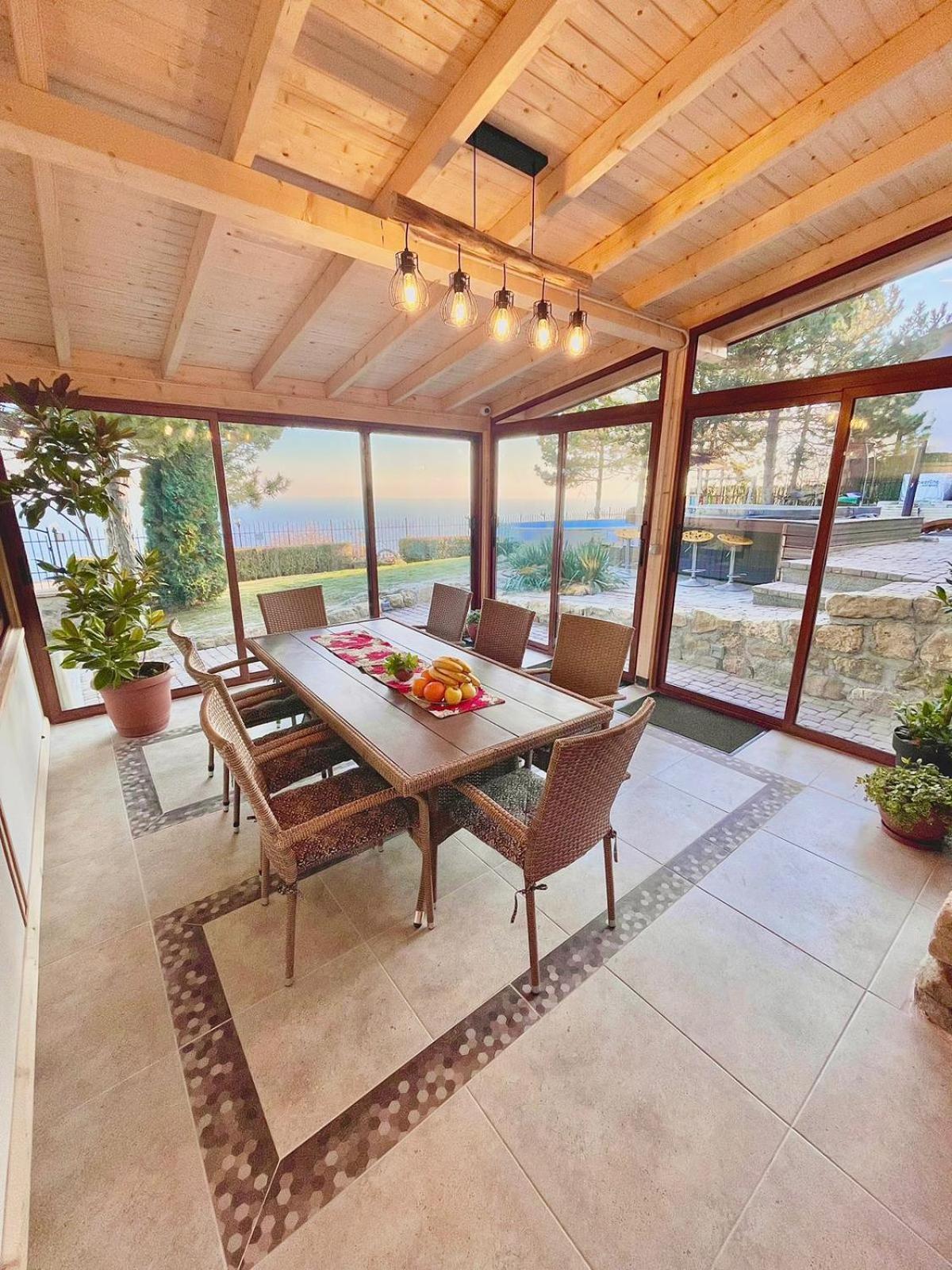 فيلا Sunny House Izgrev بالشيك الغرفة الصورة